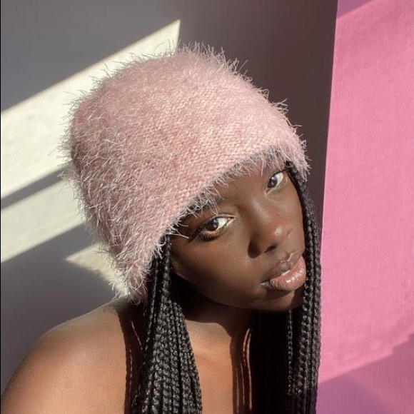 Urban Outfitters Accessories - NWT urban outfitters eyelash knit beanie